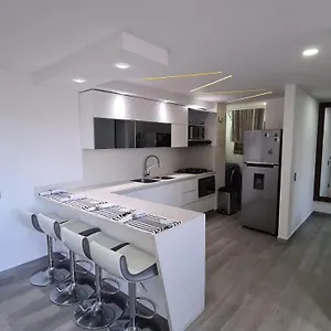 Apartamento Penthouse Panoramico, Sabaneta