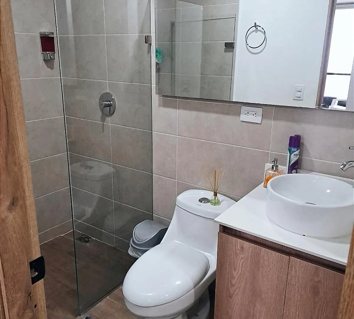 Apartamento En Sabaneta, Zona Mayorca, Medellin, Hermosa Vista A La Montanas Sabaneta