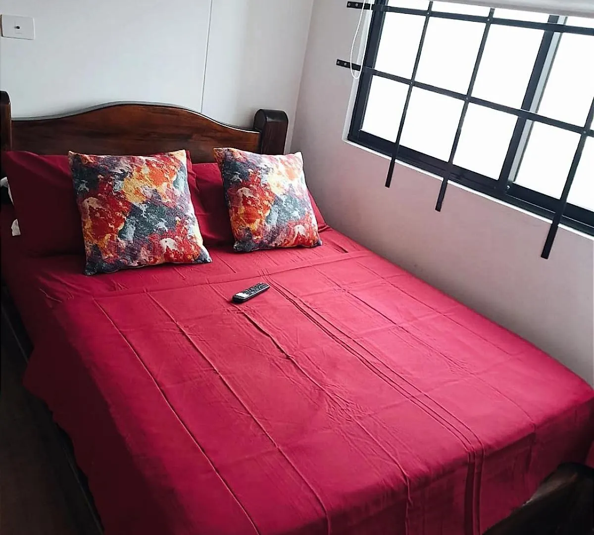 Apartamento En Sabaneta, Zona Mayorca, Medellin, Hermosa Vista A La Montanas Apartment